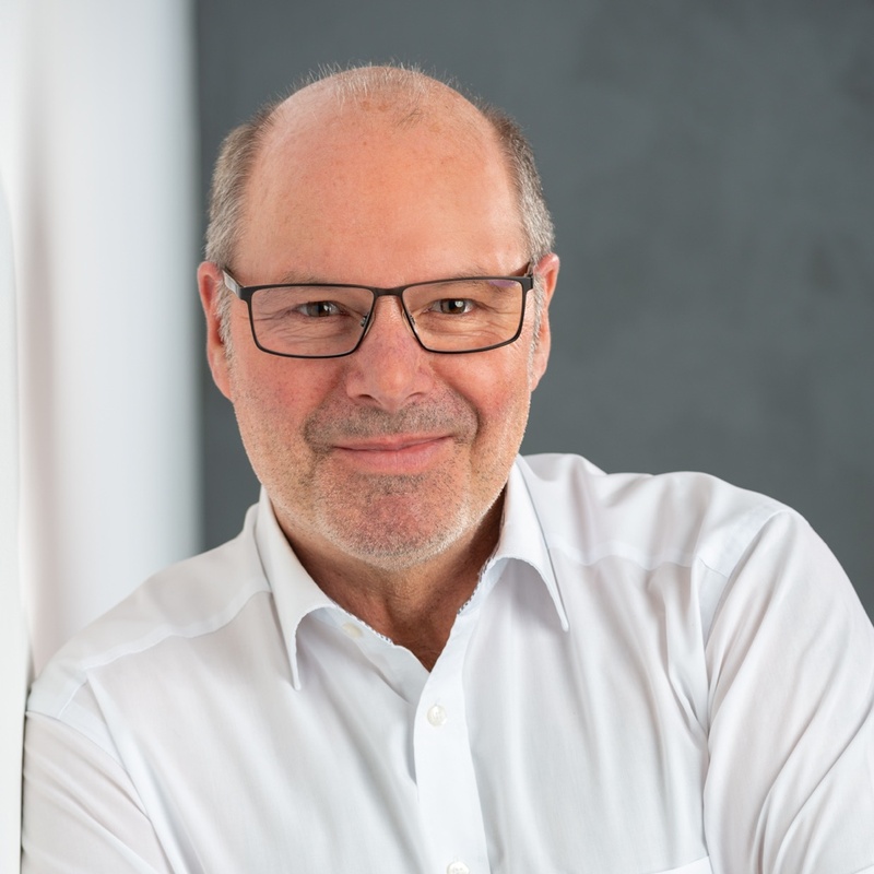 Autorenfoto von Ralph Peter